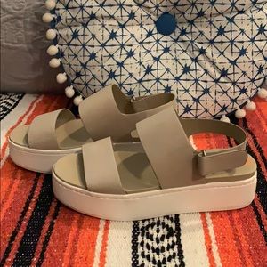 New Vince Platform sandals